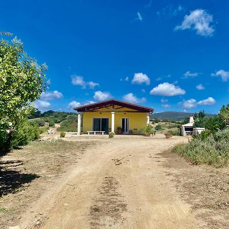 San Leonardo Country House Calangianus Exterior photo