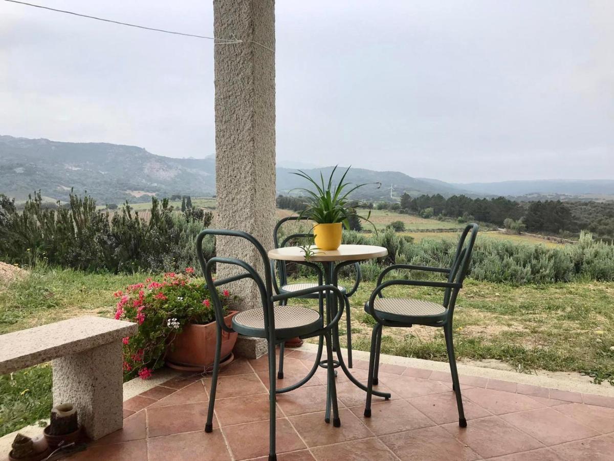 San Leonardo Country House Calangianus Exterior photo